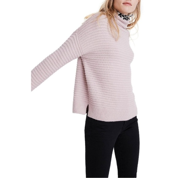 Madewell Donegal Belmont Mockneck Sweater in Coziest Yarn Size Medium - Picture 11 of 11